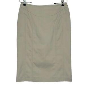Burberry Beautiful Sleek Careerwear Knee Length Pencil Skirt Oatmeal Ivory 44EU